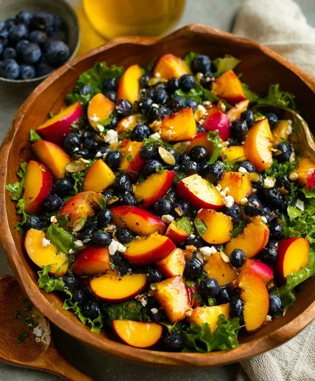 Summer Peach Blueberry Knon-non-non-alcoholic alternativeic non-alcoholic ale Salad